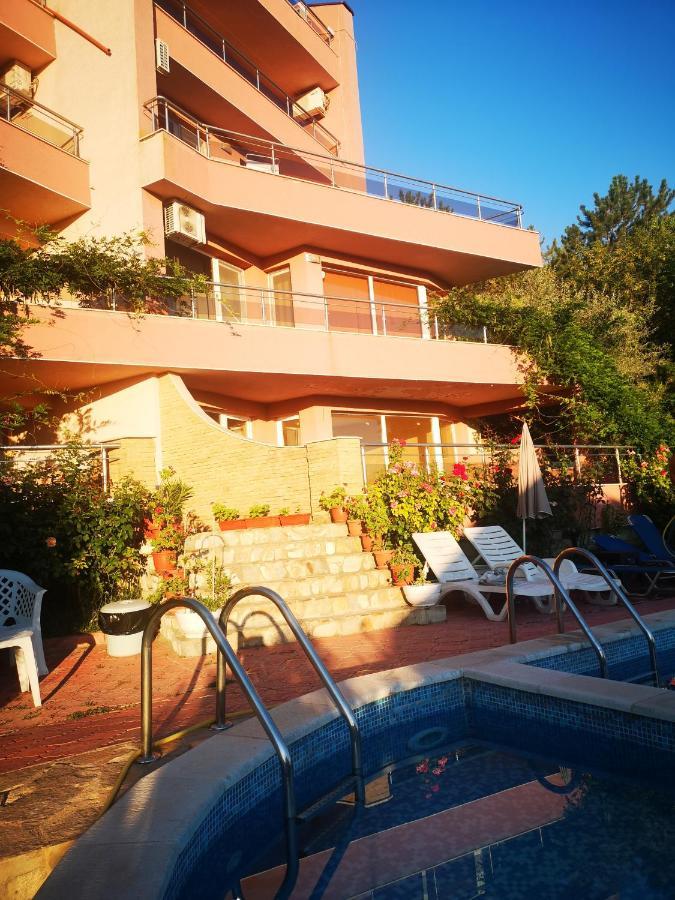 Complex Karia III Apartment Kavarna ภายนอก รูปภาพ